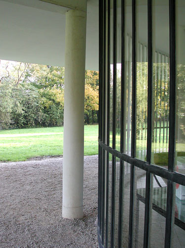Villa Savoye - Le Corbusier
