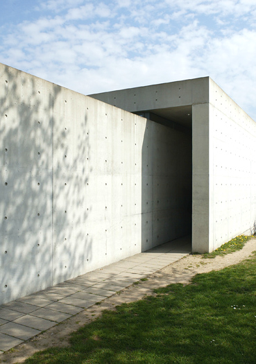 Vitra Conference Pavilion - Tadao Ando